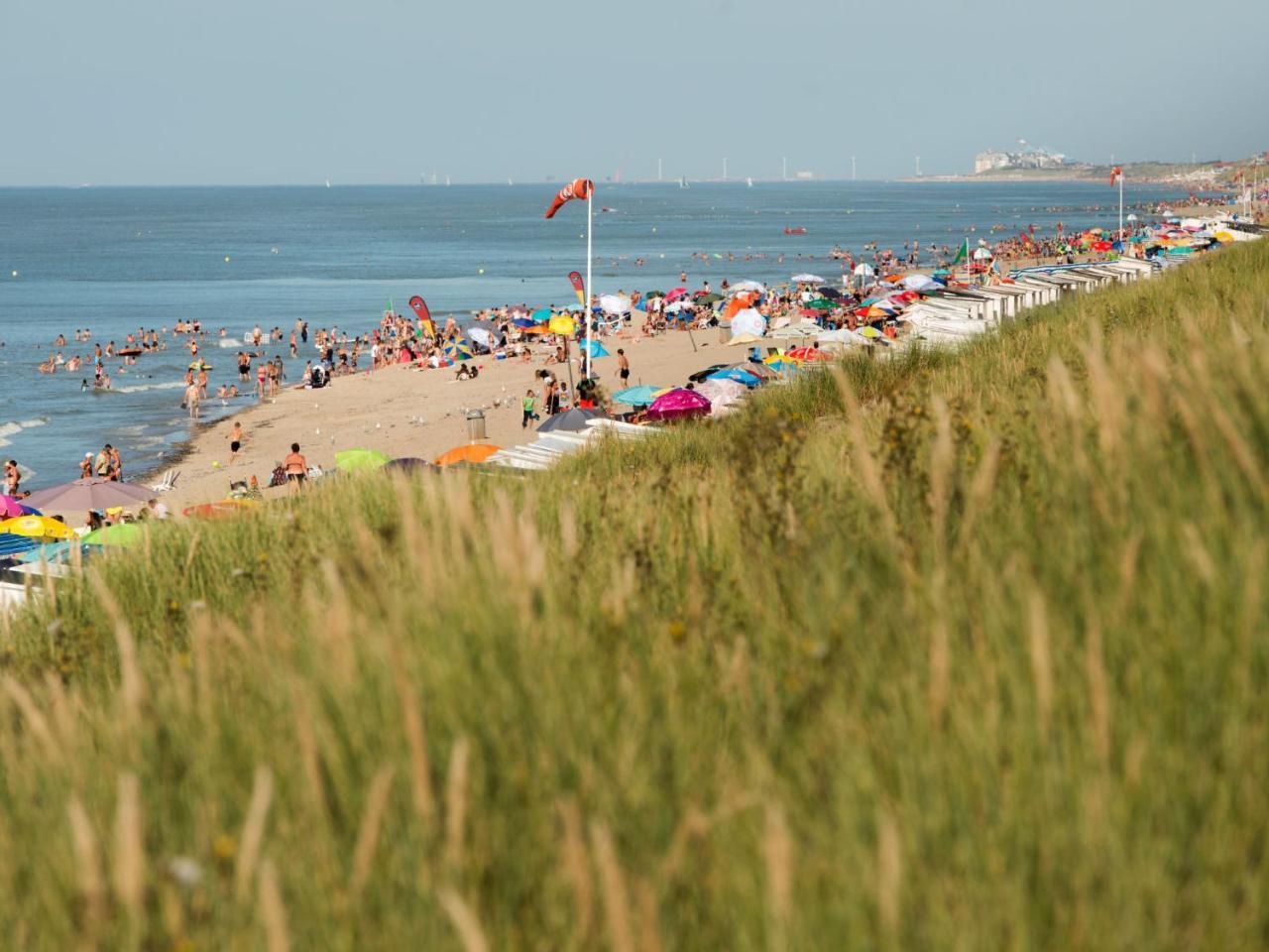 Apartment Residentie Mistral Bredene Buitenkant foto